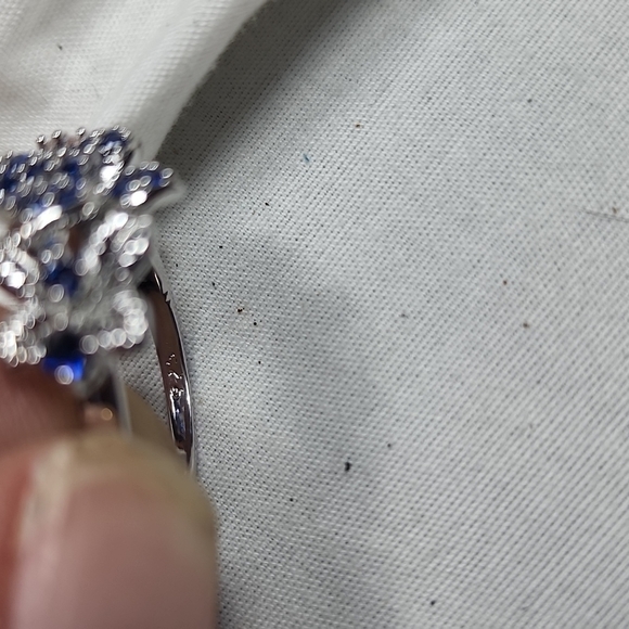 🎄NWOT STERLING SILVER FLORAL RING🎄 - Picture 6 of 6